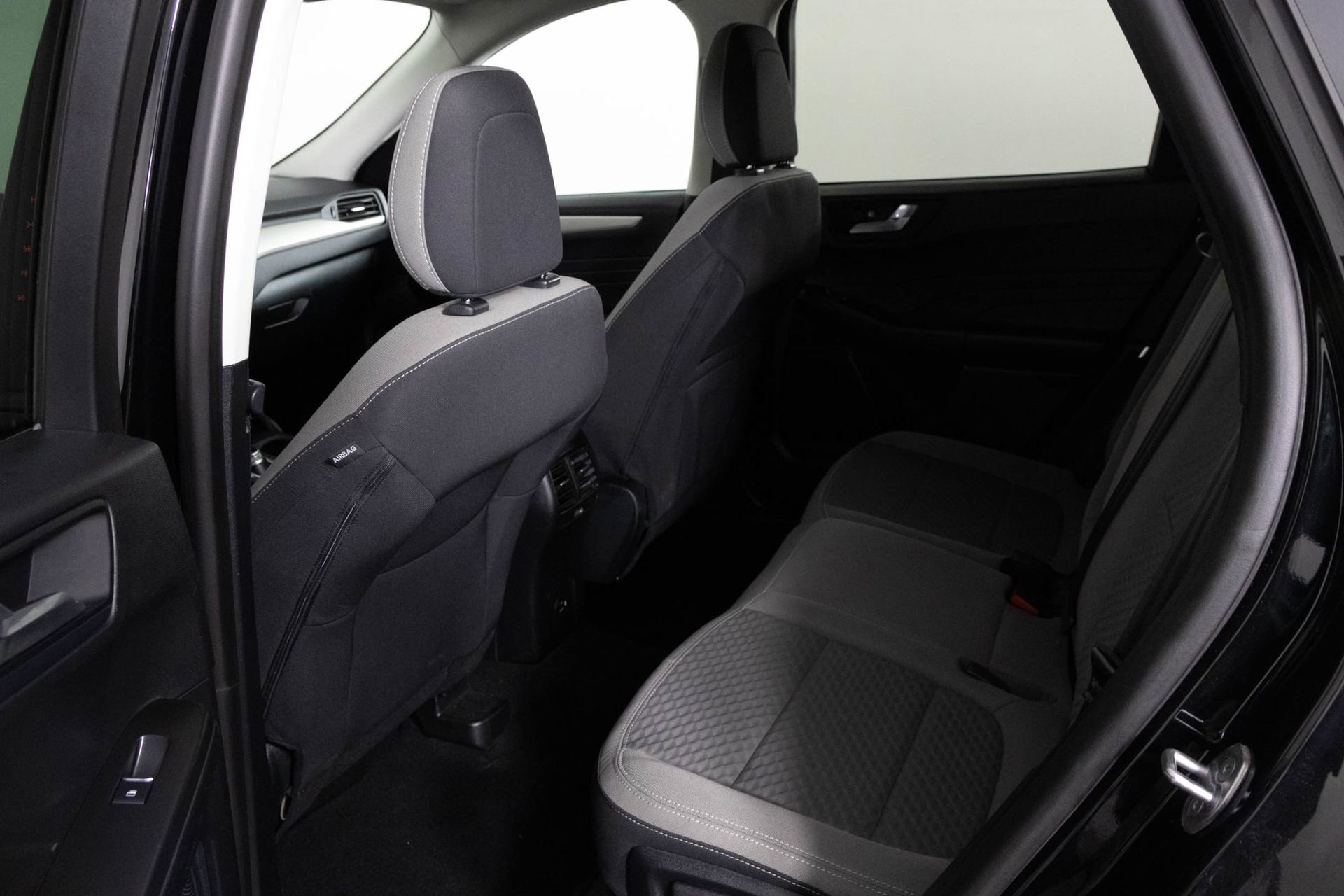 Used 2021 Ford Escape SE w/ Convenience Package image 35