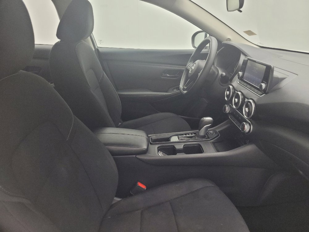 Used 2025 Nissan Sentra S image 21