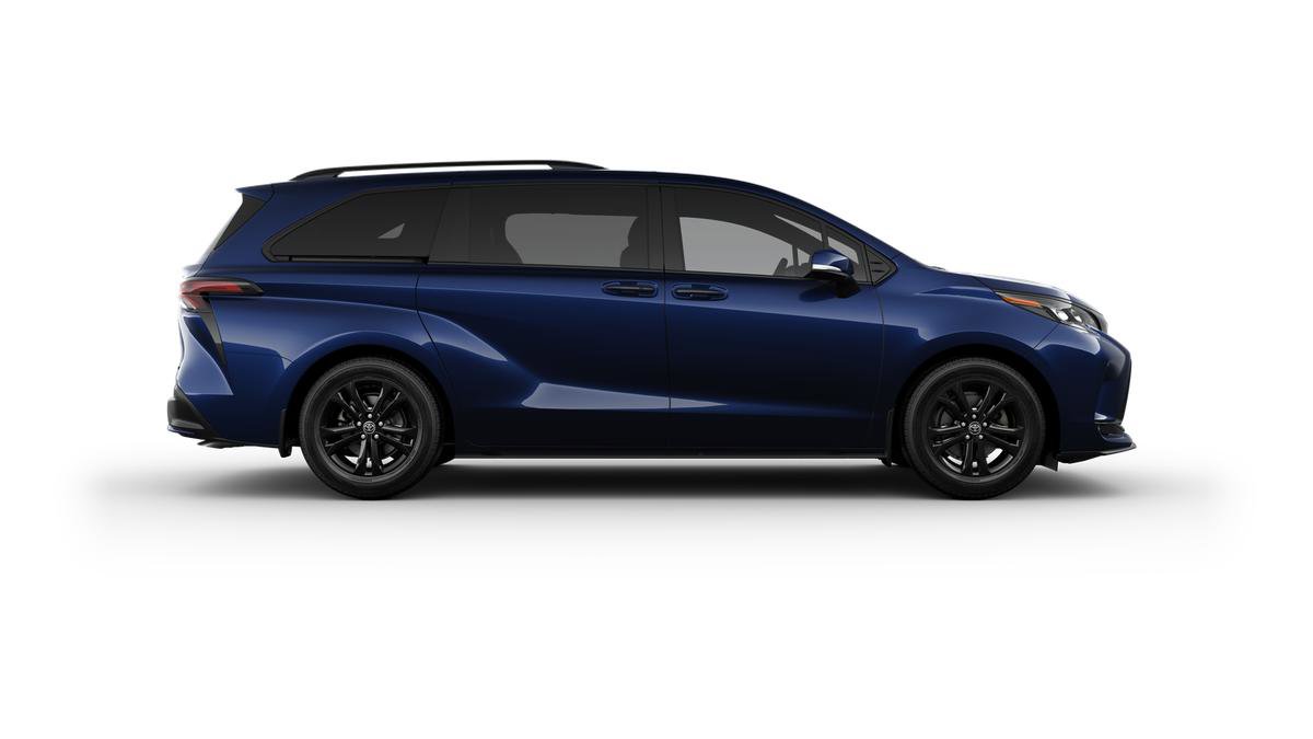 New 2025 Toyota Sienna XSE image 23