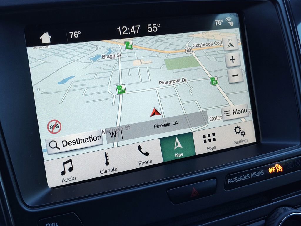 Used 2018 Ford Explorer XLT w/ Equipment Group 202A image 29