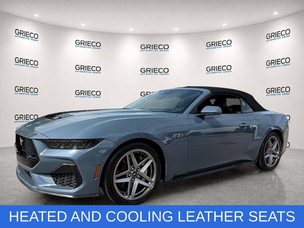 Used 2025 Ford Mustang GT Premium RWD image 3