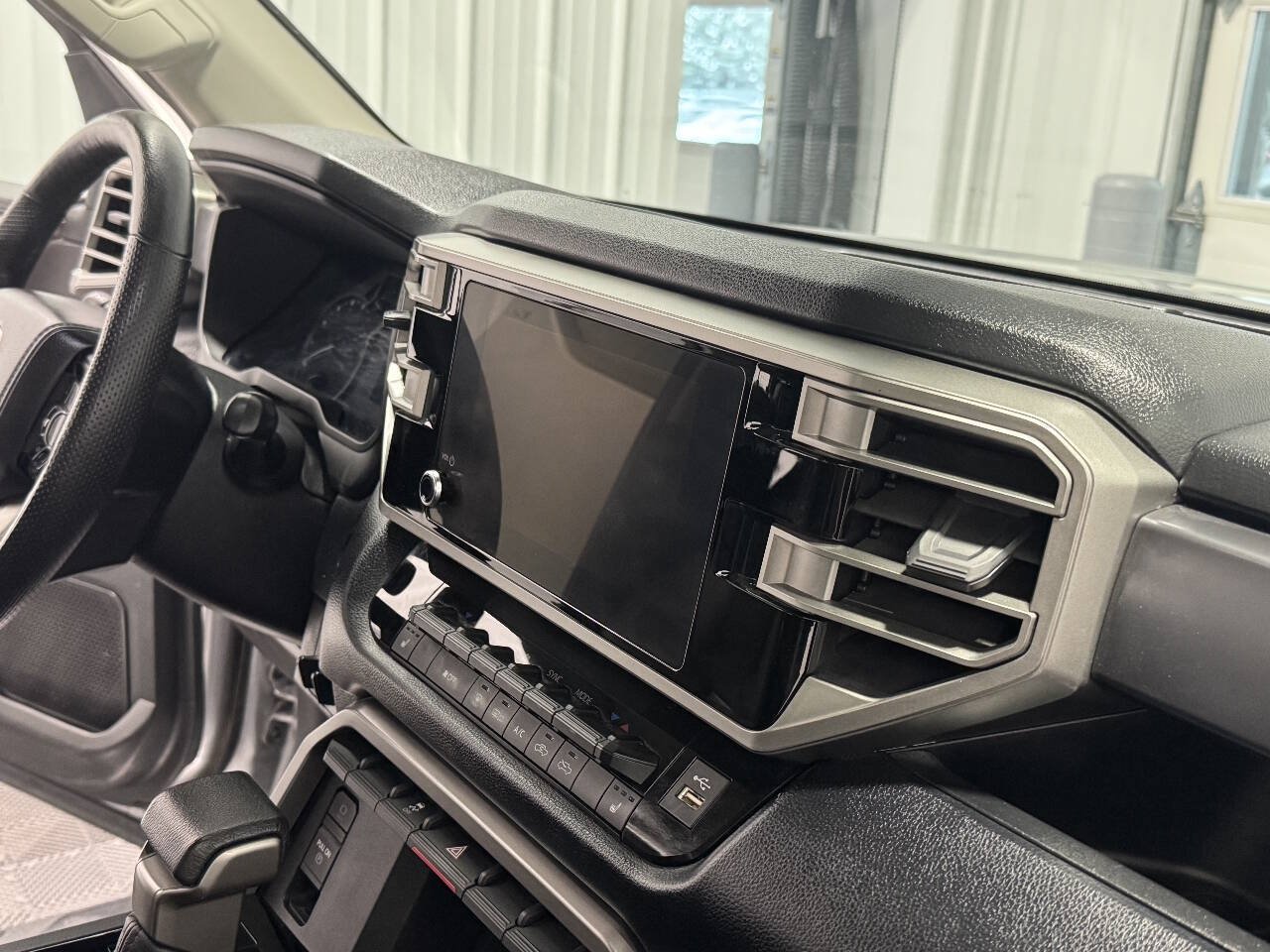 Used 2024 Toyota Tundra SR5 w/ SR5 Premium Package AWD/4WD image 17