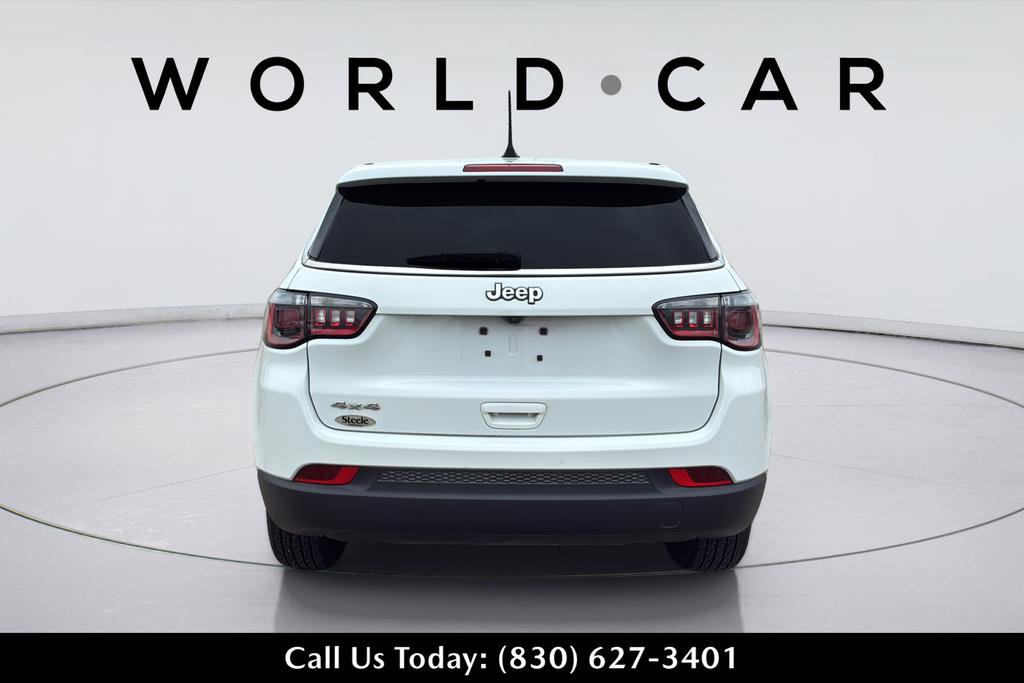 Used 2023 Jeep Compass Sport AWD/4WD image 14