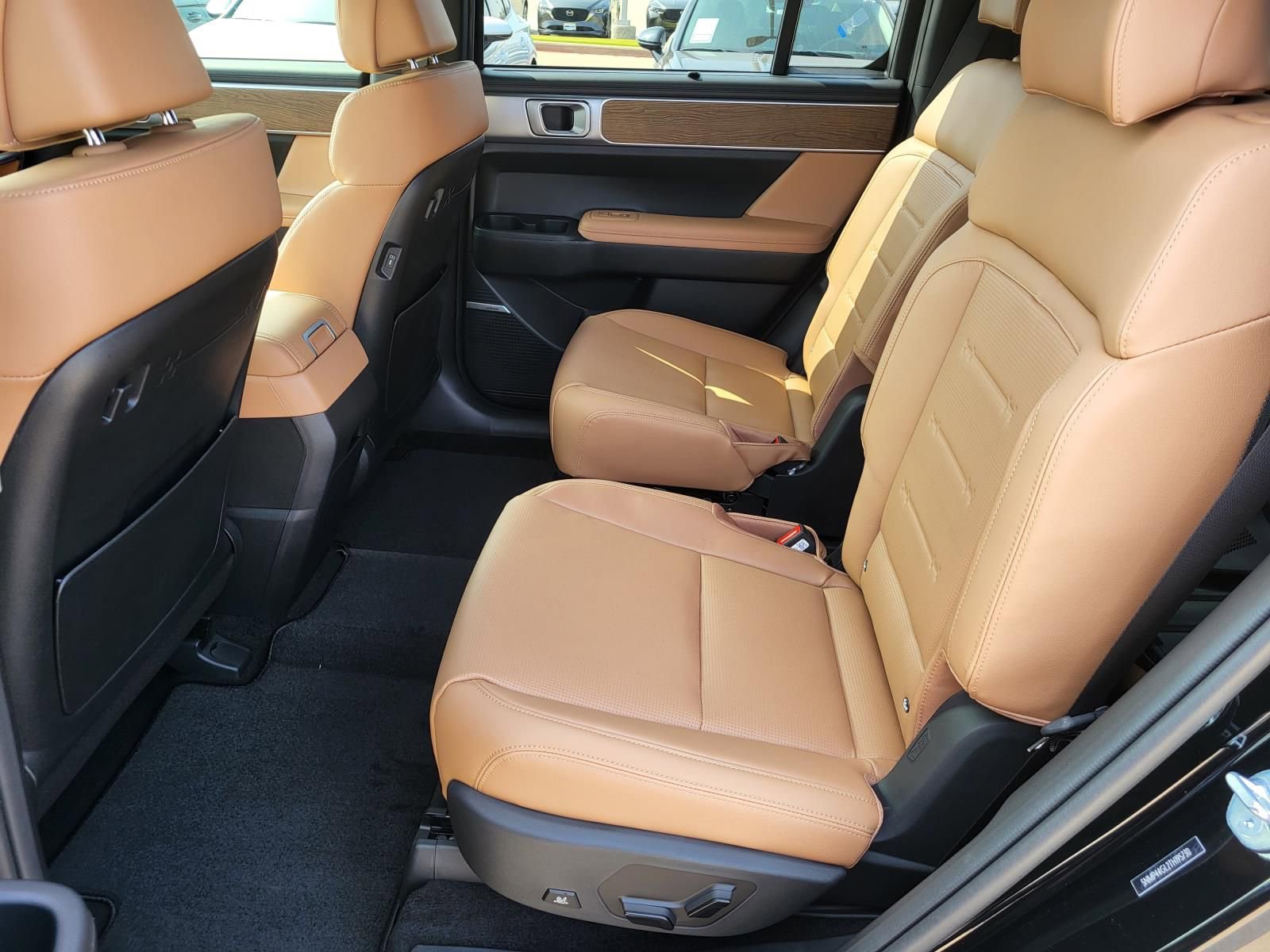 New 2026 Hyundai Santa Fe Limited FWD image 12