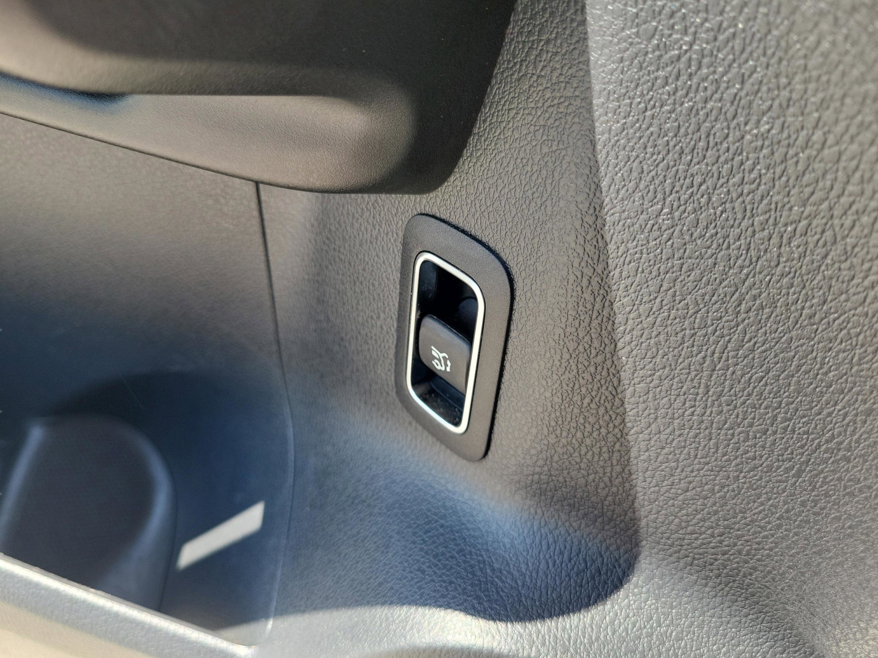 Certified 2022 Mercedes-Benz GLA 250 image 13