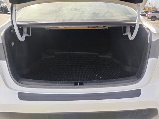 Used 2022 Toyota Corolla LE image 10