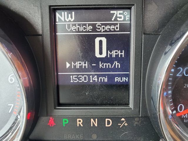 Used 2015 Chrysler Town & Country Limited Platinum FWD image 28