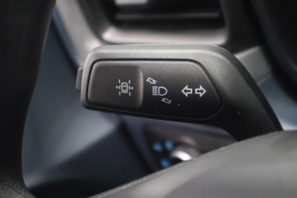 New 2025 Ford Maverick XL image 17