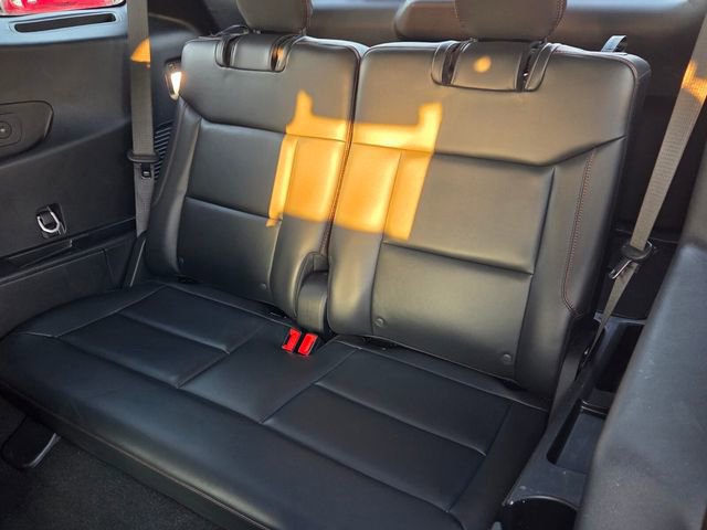 Used 2025 Ford Explorer ST-Line image 16