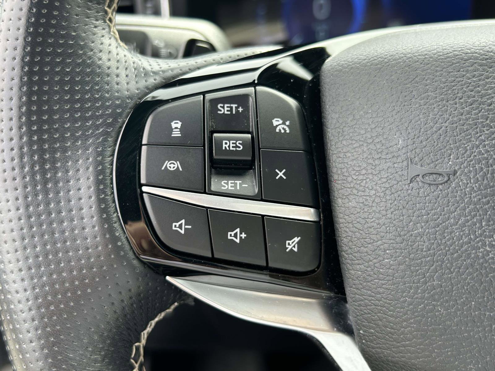 Used 2021 Ford Explorer ST w/ ST Street Pack AWD/4WD image 21