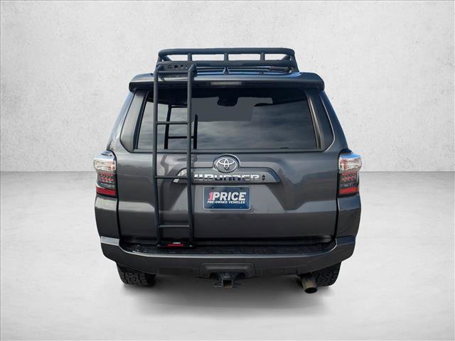 Used 2020 Toyota 4Runner SR5 Premium image 6