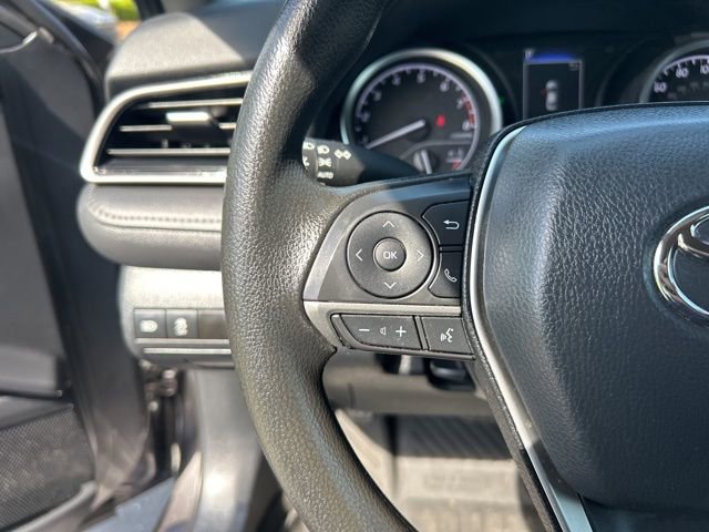 Used 2024 Toyota Camry LE w/ Convenience Package image 17