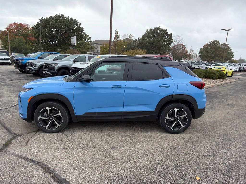 Used 2023 Chevrolet TrailBlazer RS w/ Convenience Package FWD image 2