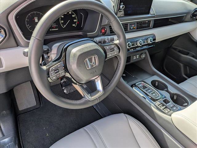 New 2025 Honda Pilot EX-L image 4