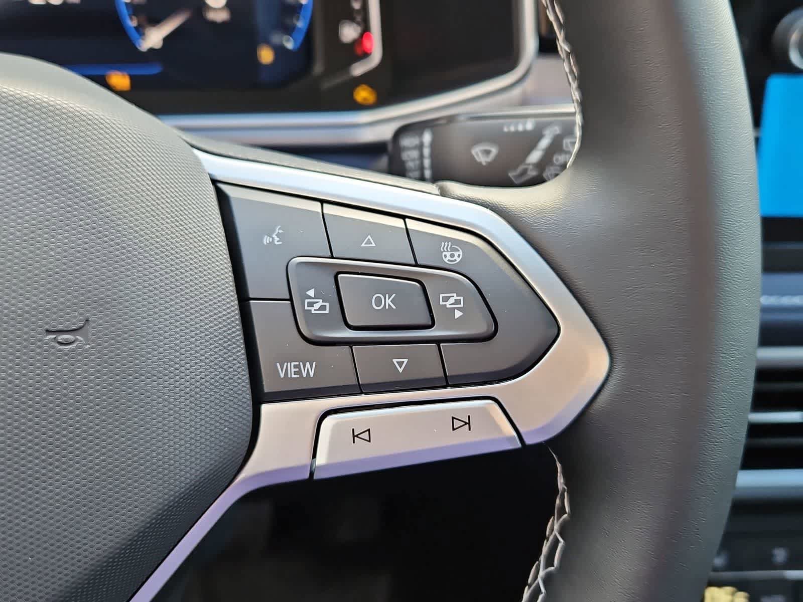 New 2026 Volkswagen Taos SEL AWD/4WD image 25