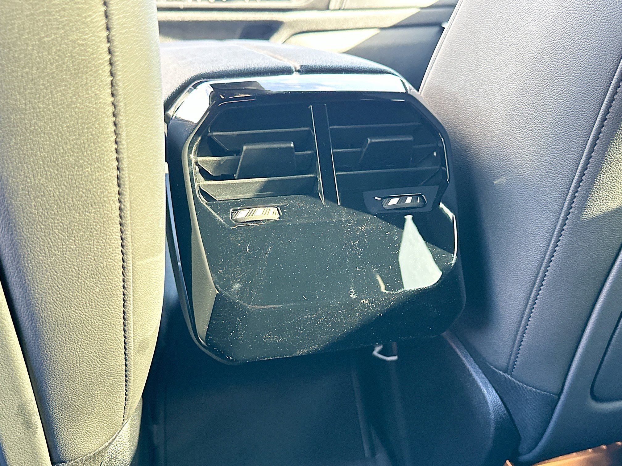 New 2026 BMW iX xDrive45 image 19