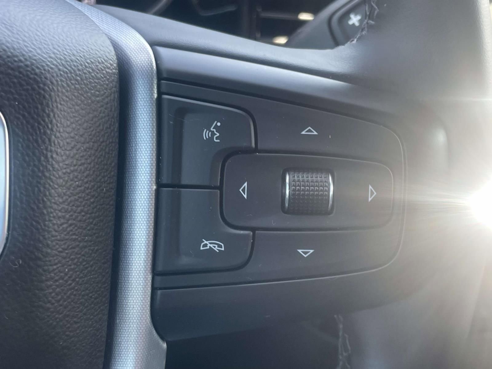 Used 2024 GMC Sierra 1500 Elevation image 29