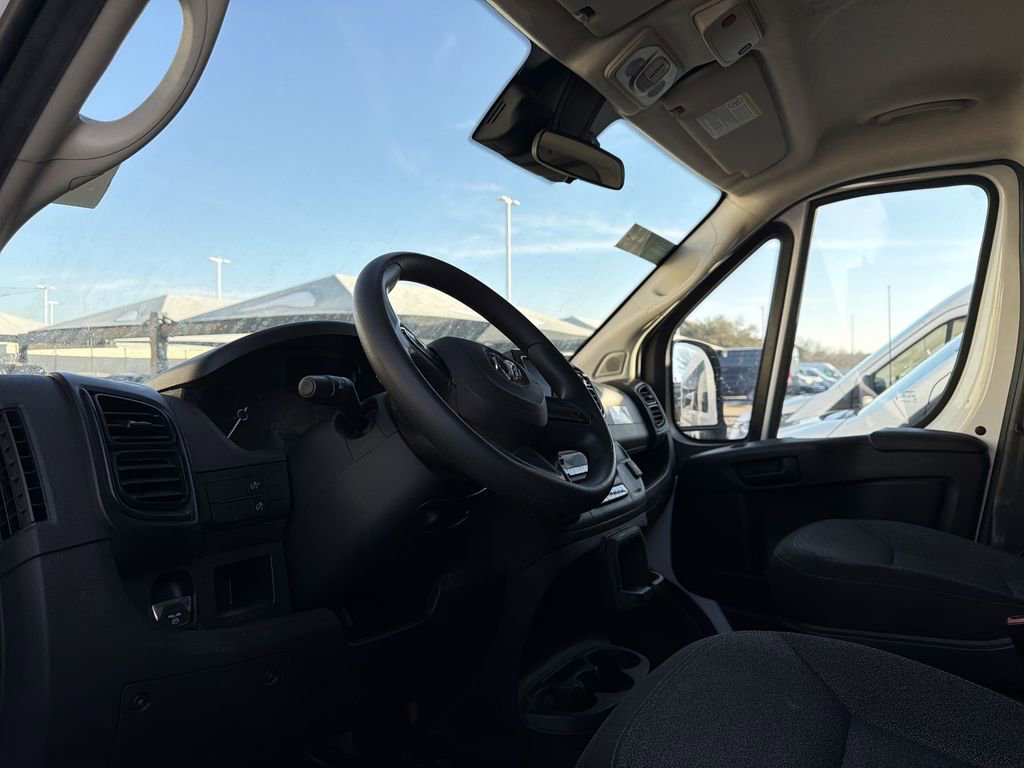 Used 2023 RAM ProMaster 2500 image 3