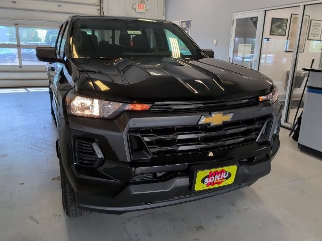 New 2026 Chevrolet Colorado LT w/ Advanced Trailering Package AWD/4WD image 34