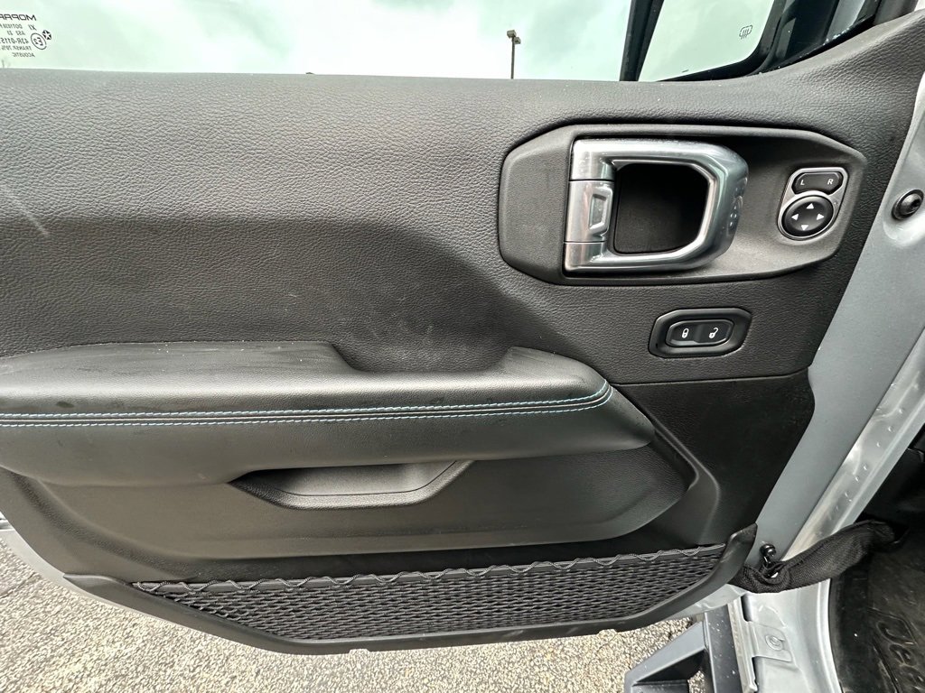 Used 2024 Jeep Wrangler Unlimited Rubicon 4xe image 20