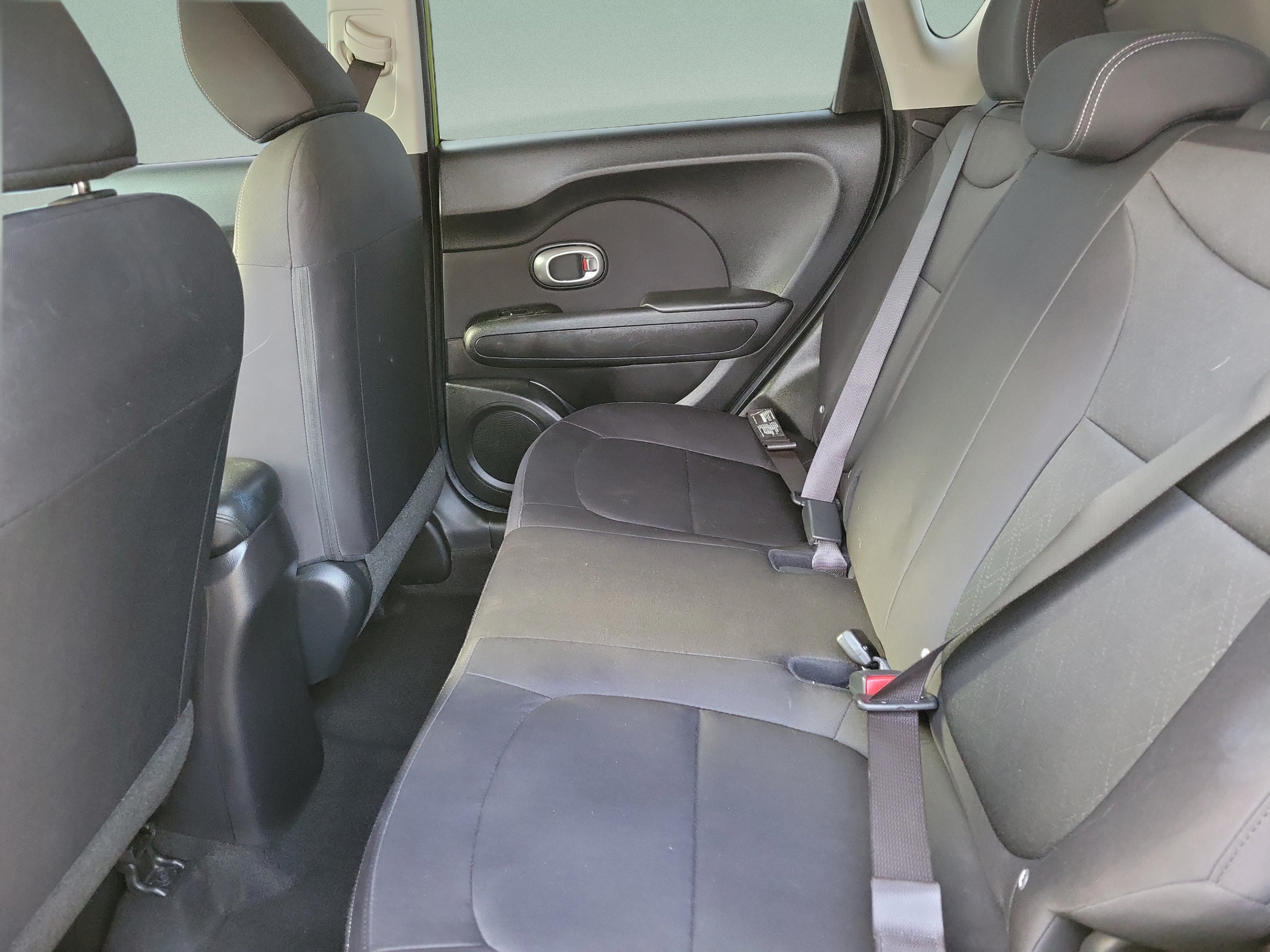 Used 2015 Kia Soul FWD image 7