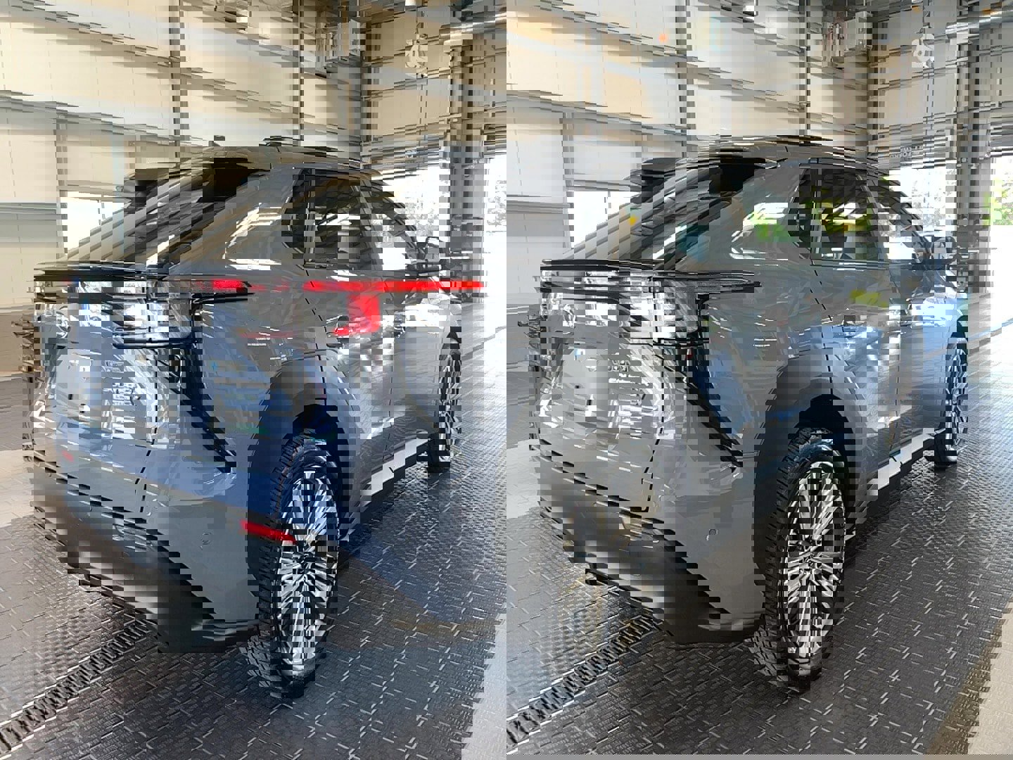 Used 2023 Toyota bZ4X AWD image 19