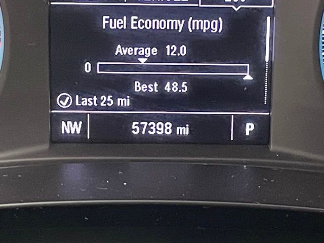 Used 2023 Chevrolet Malibu LT image 2