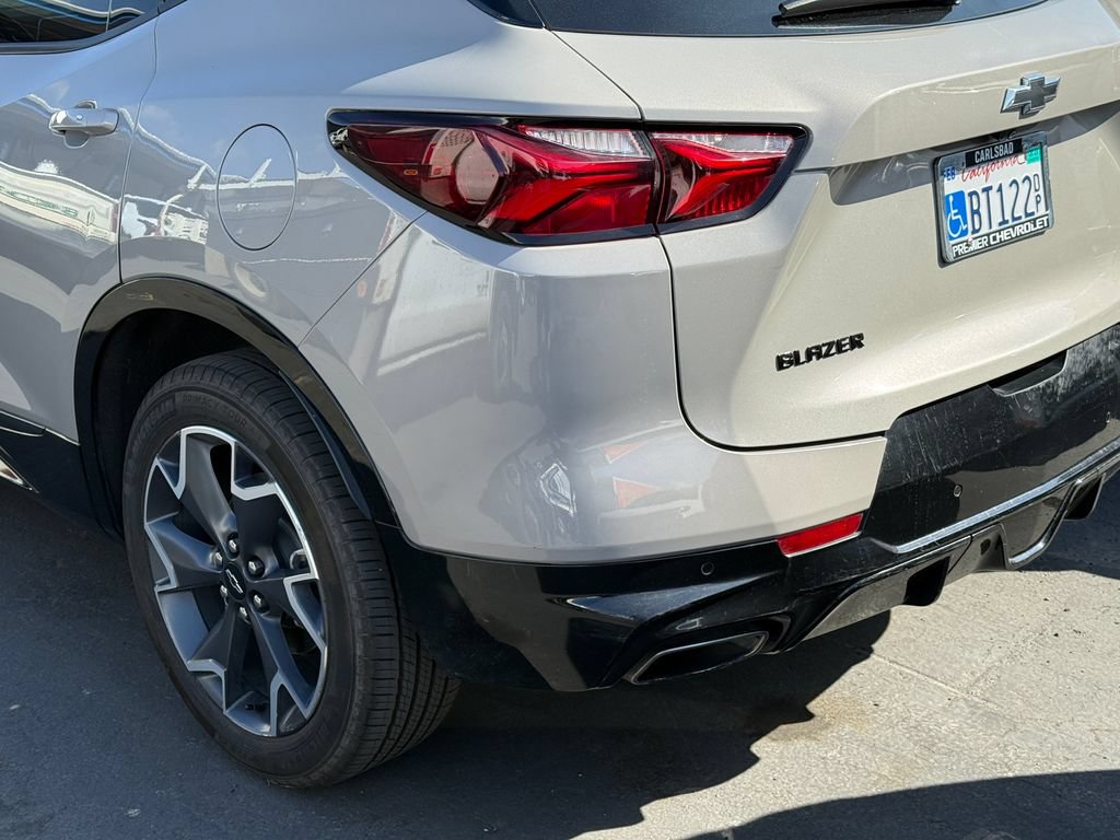 Used 2021 Chevrolet Blazer RS w/ Enhanced Convenience Package FWD image 5