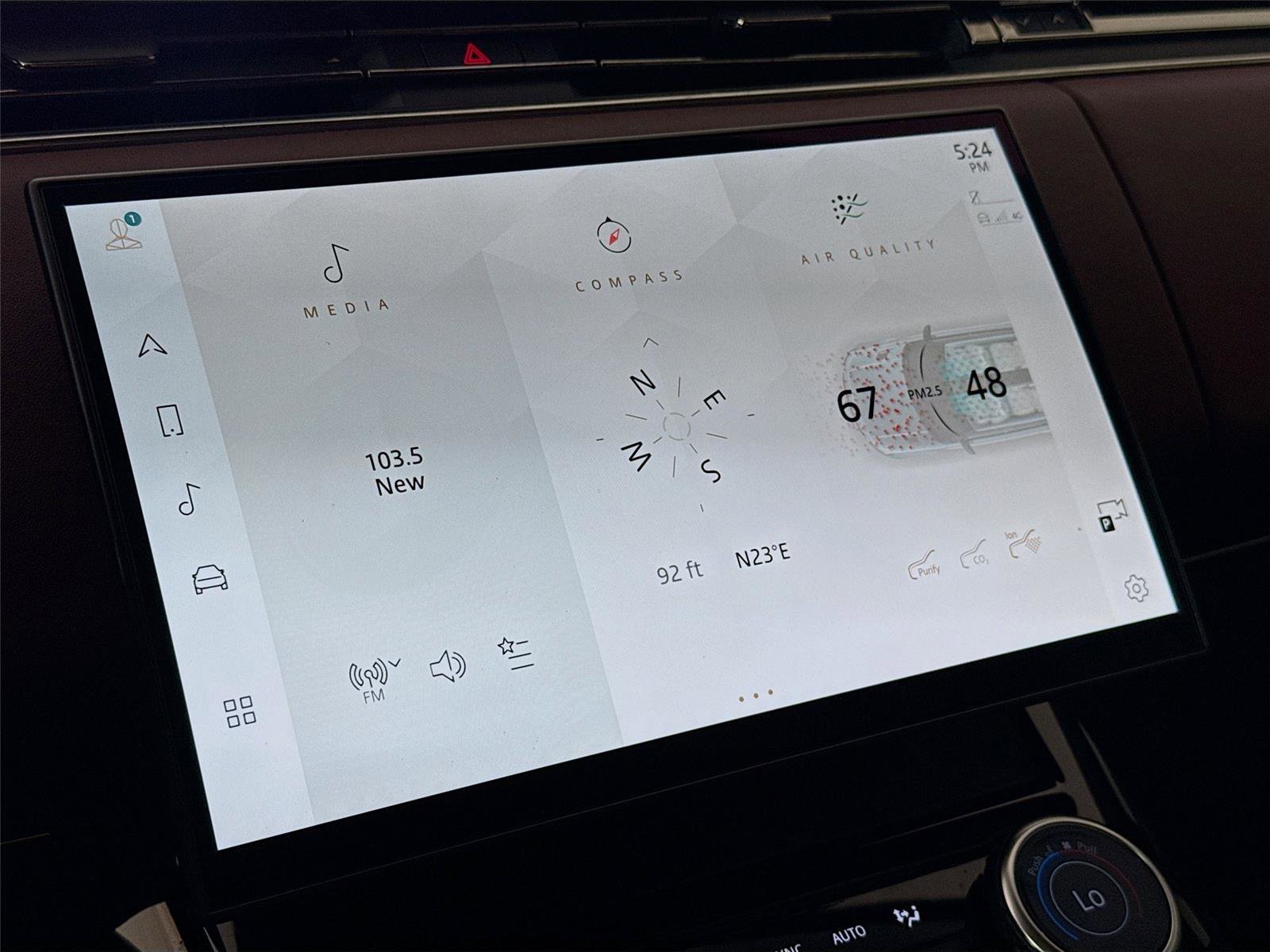 Used 2023 Land Rover Range Rover Sport SE Dynamic image 7