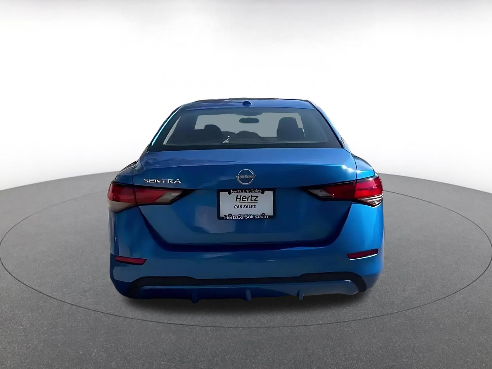 Used 2025 Nissan Sentra SV FWD image 12