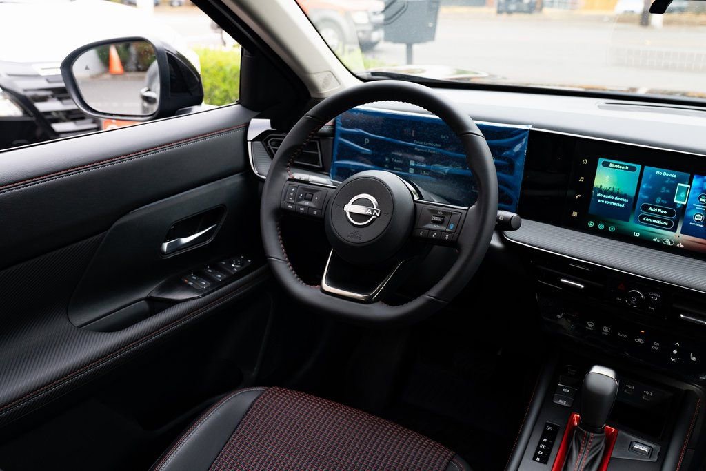 New 2026 Nissan Kicks SR w/ Cold Weather Package image 9