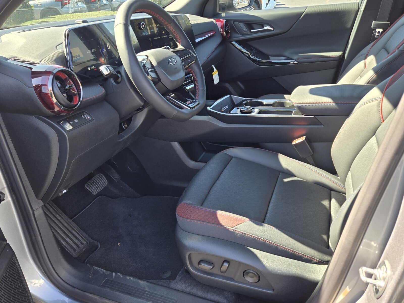 New 2026 Chevrolet Equinox RS w/ Convenience Package III image 5