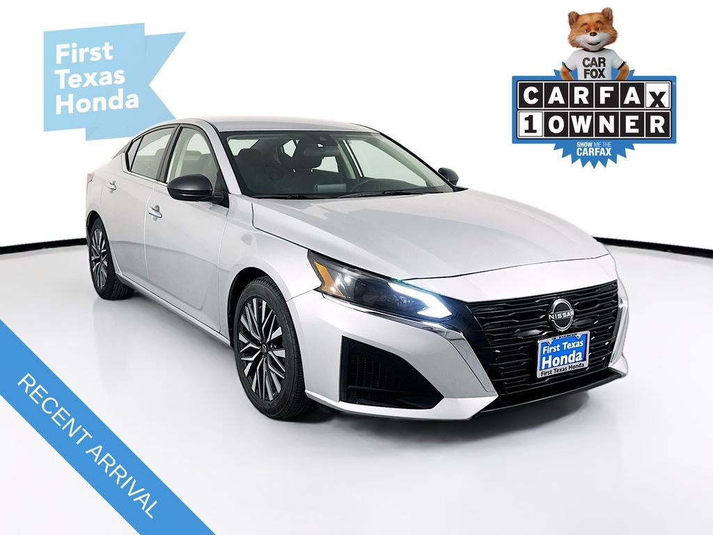 Used 2024 Nissan Altima 2.5 SV