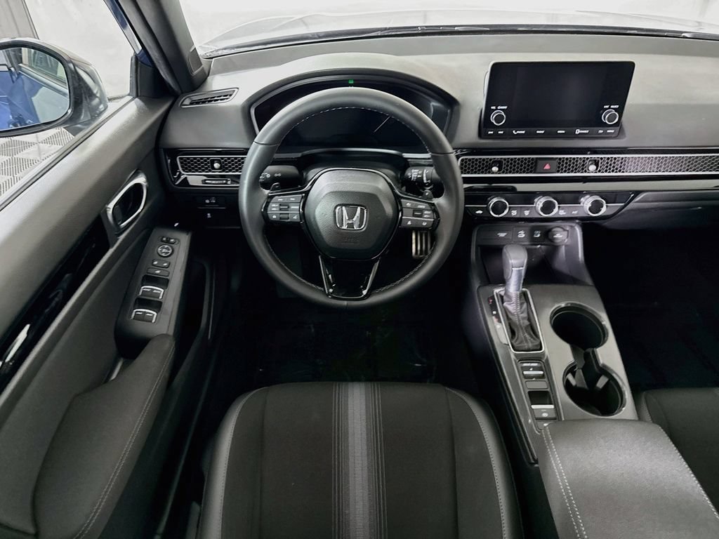 Used 2025 Honda Civic Sport image 3