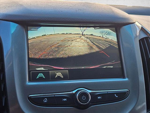 Used 2018 Chevrolet Cruze LT w/ Convenience Package image 14