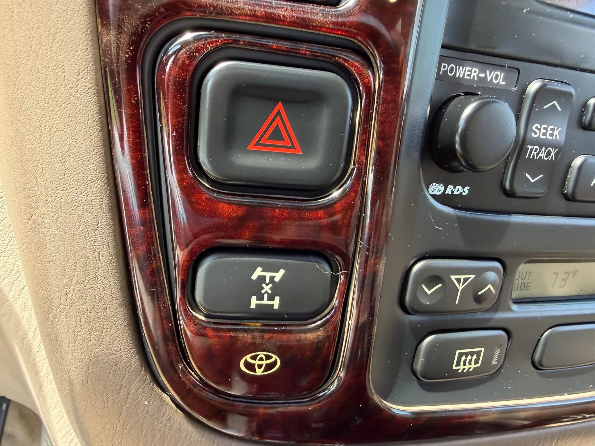 Used 2002 Toyota Land Cruiser AWD/4WD image 16