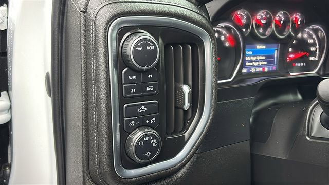 Used 2022 Chevrolet Silverado 1500 LT image 12