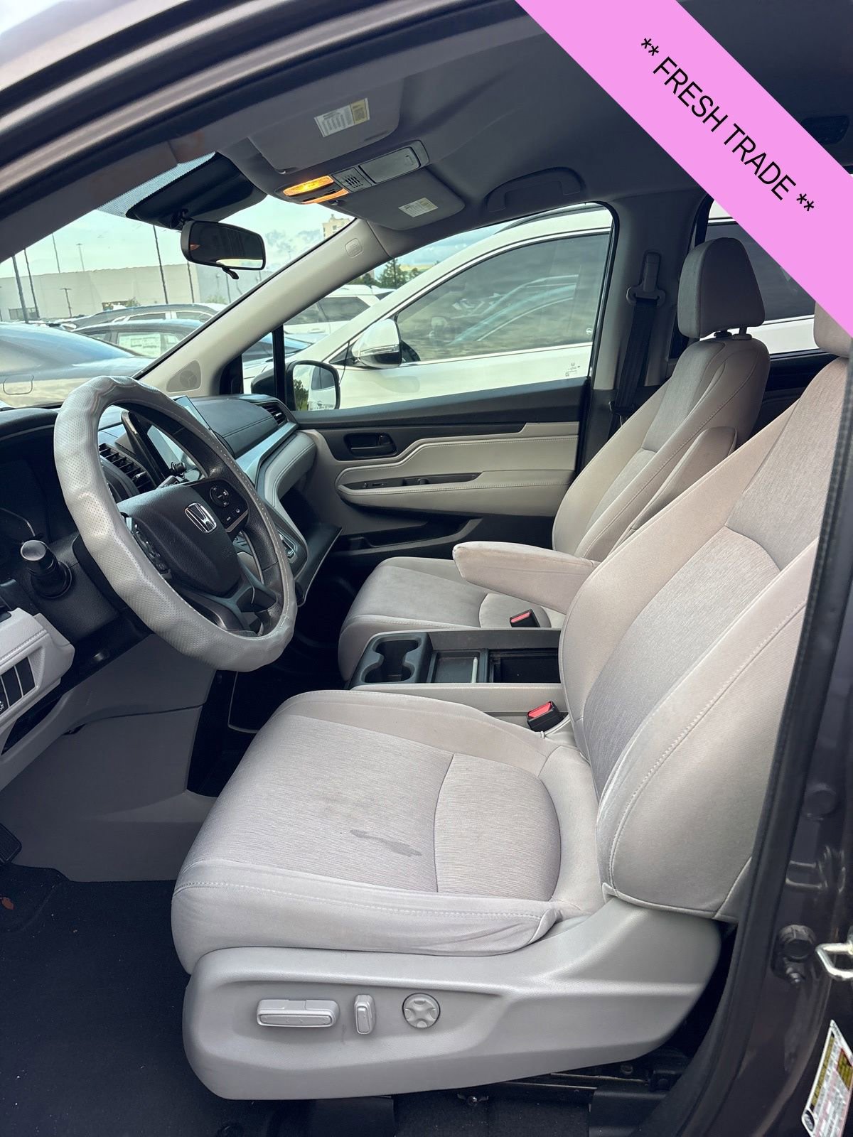 Used 2018 Honda Odyssey EX image 15