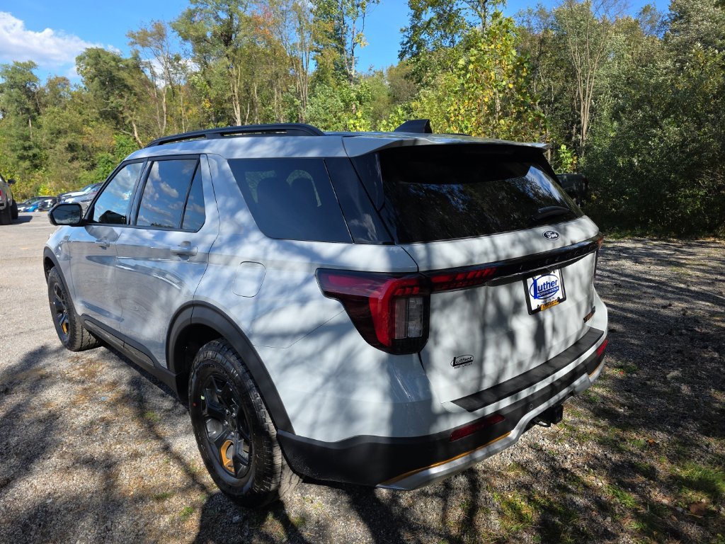 New 2027 Ford Explorer Tremor w/ Tremor Convenience Package AWD/4WD image 6