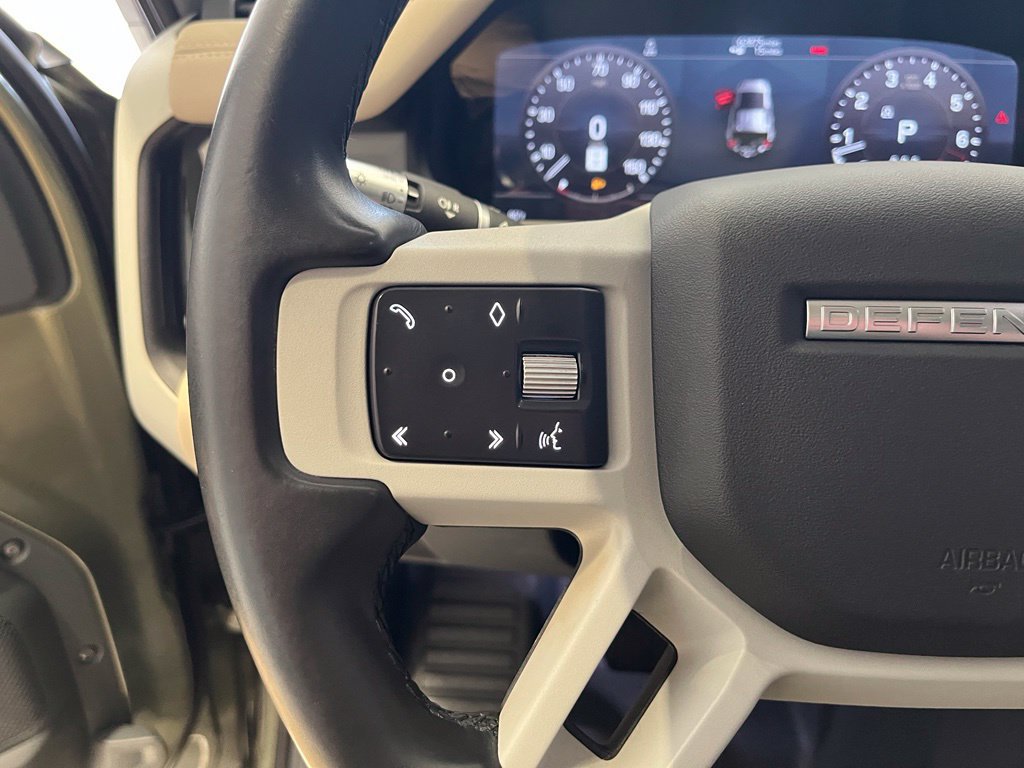 Certified 2020 Land Rover Defender 110 S AWD/4WD image 40
