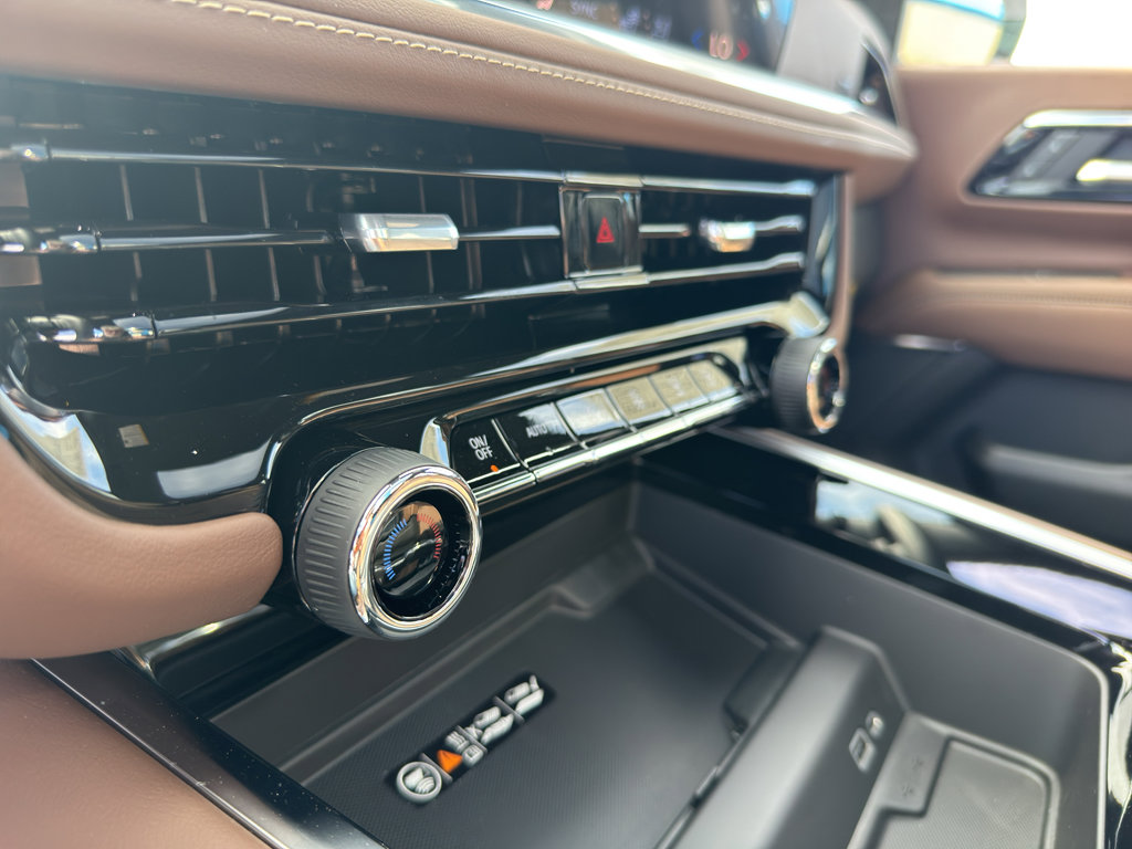 New 2026 Chevrolet Suburban High Country image 21