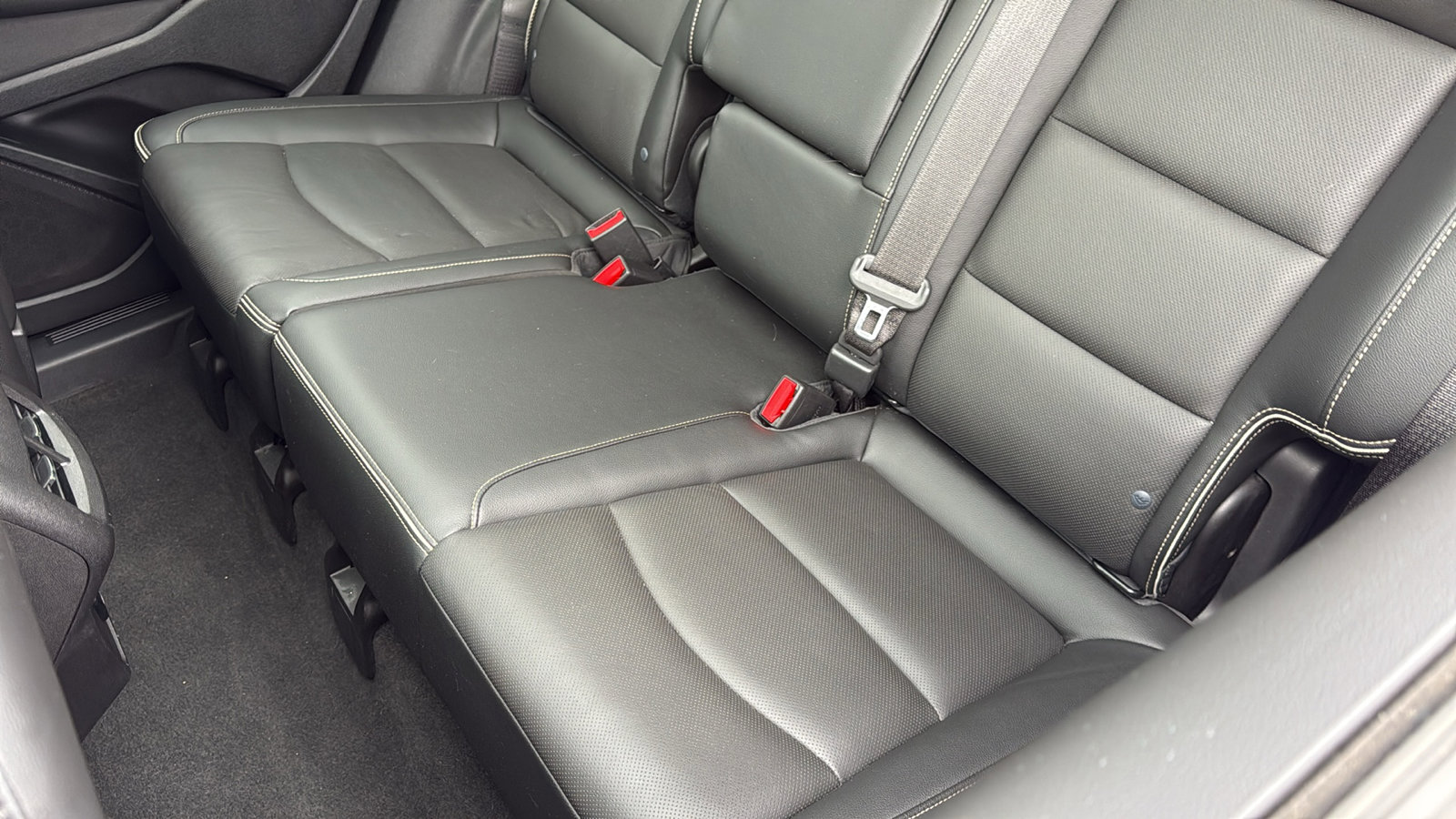 Used 2018 GMC Terrain Denali w/ Comfort Package image 30