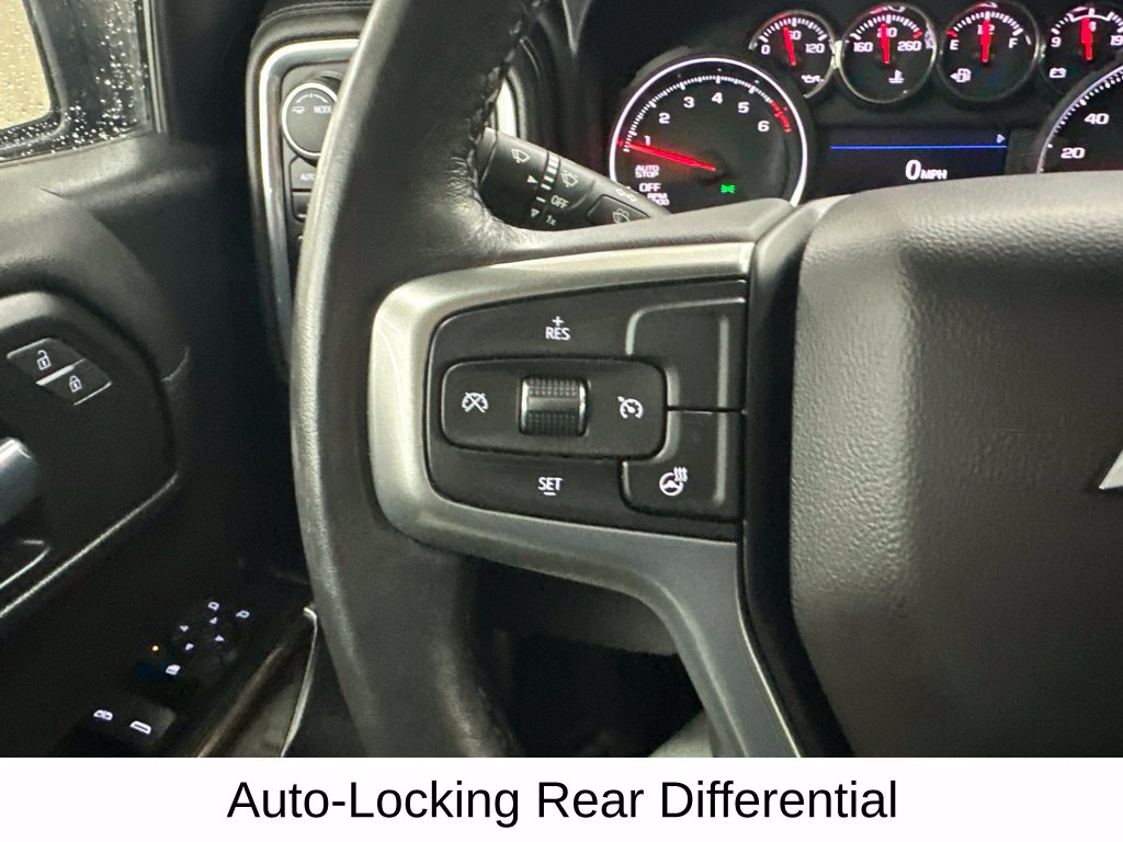 Used 2022 Chevrolet Silverado 1500 LT AWD/4WD image 38