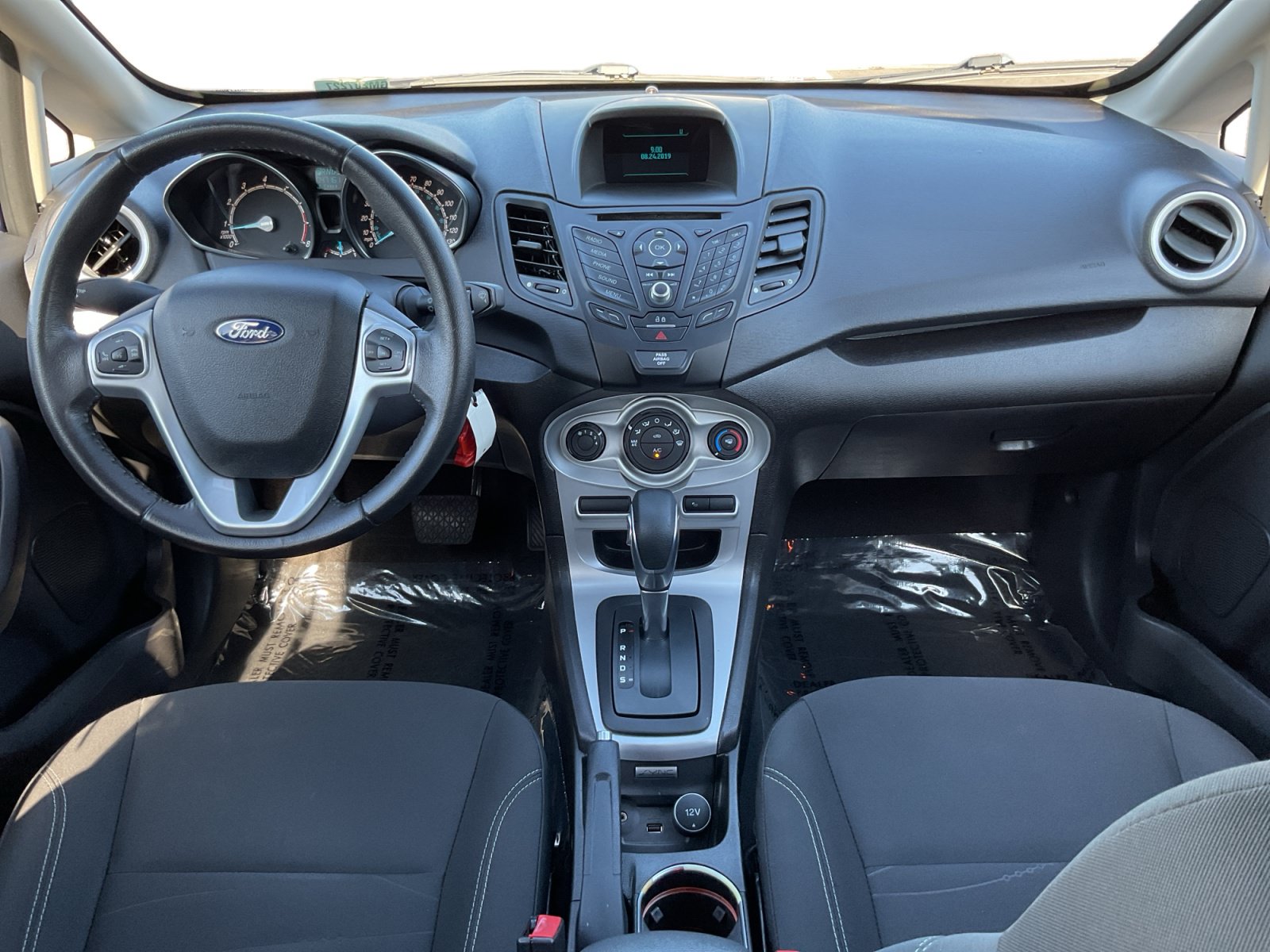 Used 2016 Ford Fiesta SE FWD image 10
