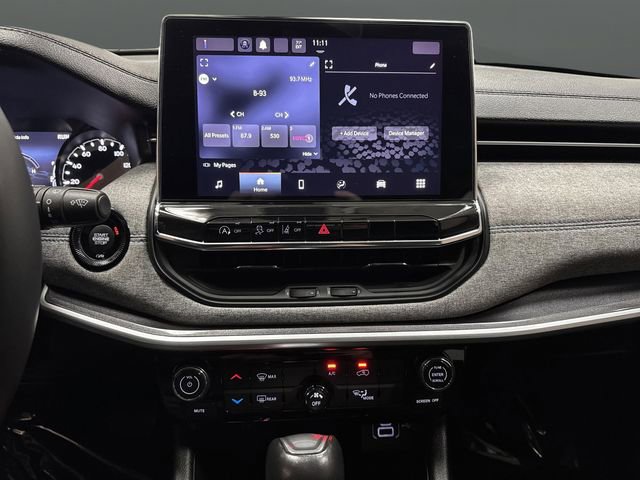 Used 2022 Jeep Compass Latitude image 7