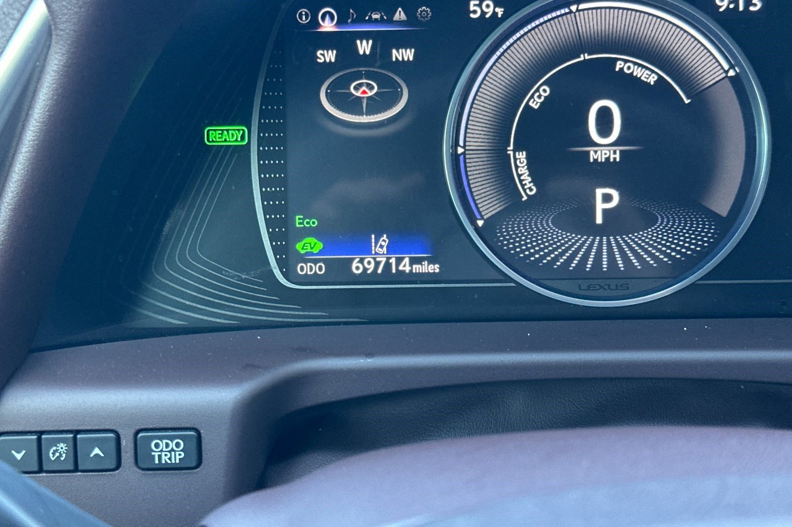 Certified 2021 Lexus ES 300h w/ Accessory Package image 35