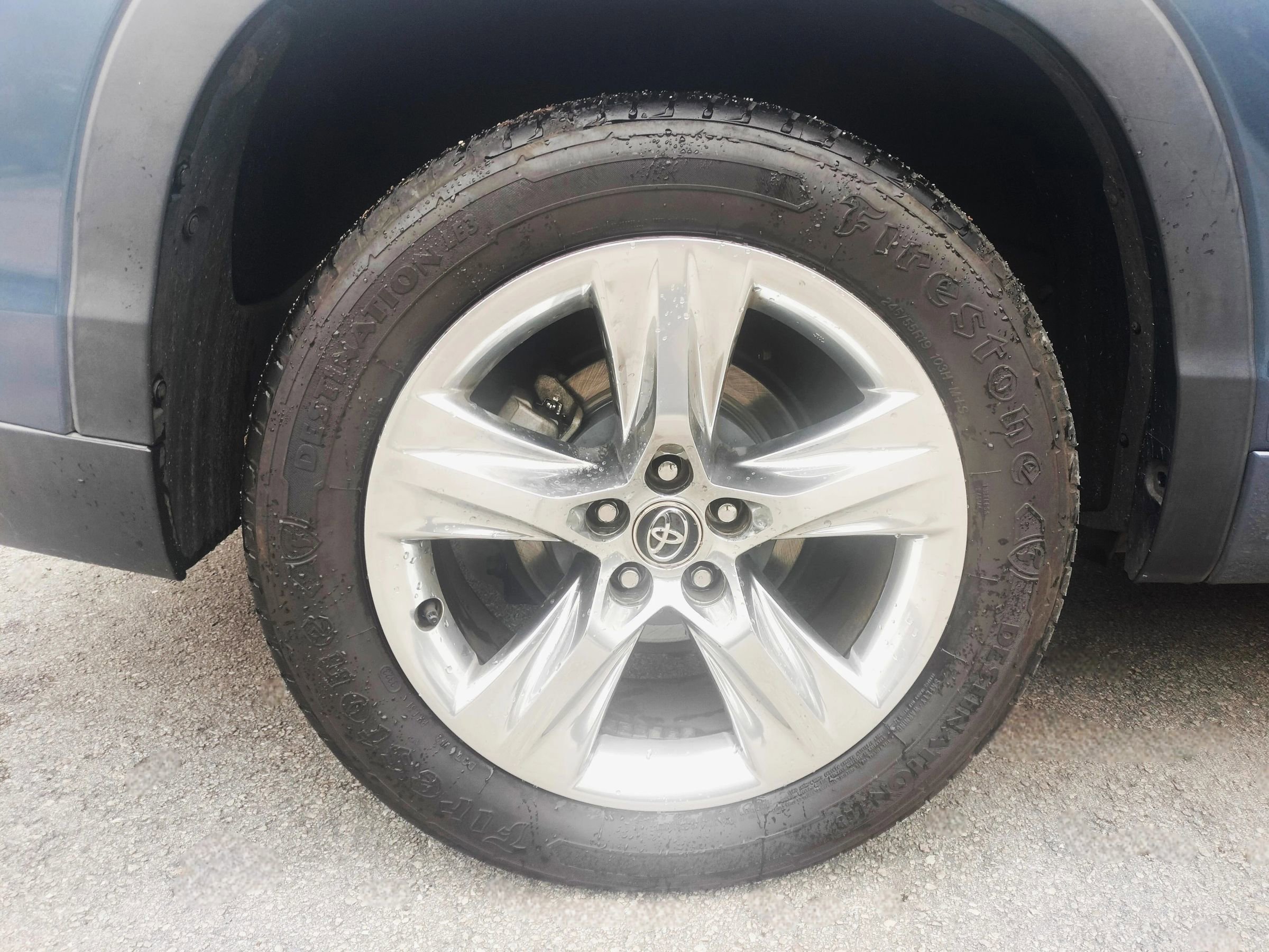 Used 2016 Toyota Highlander Limited Platinum image 13