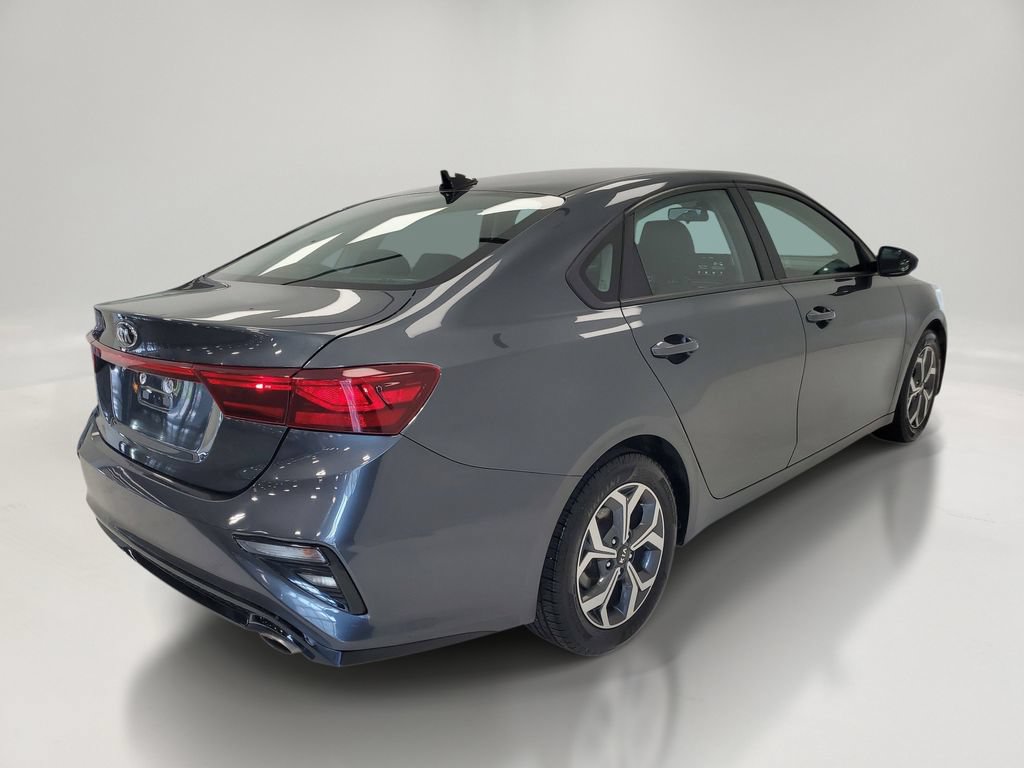 Used 2021 Kia Forte LXS FWD image 7