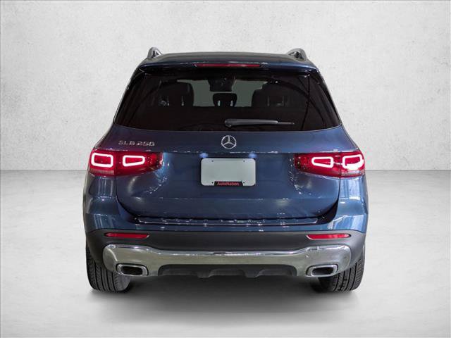 Used 2023 Mercedes-Benz GLB 250 image 9