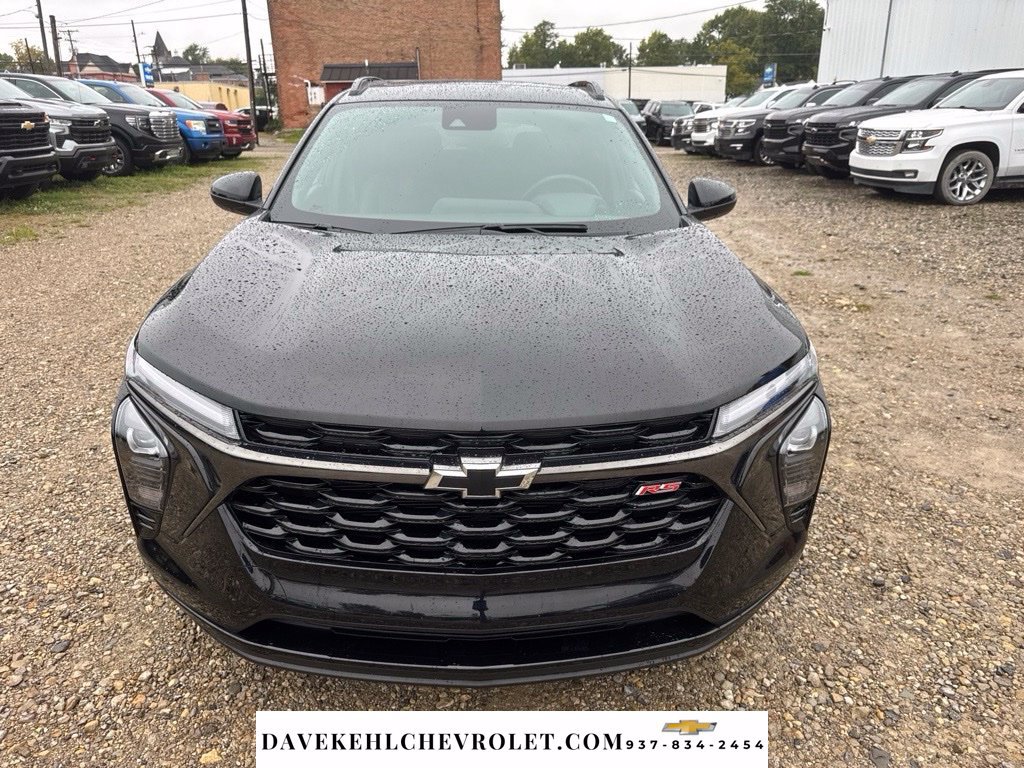 Used 2024 Chevrolet Trax RS w/ Sunroof Package FWD image 42